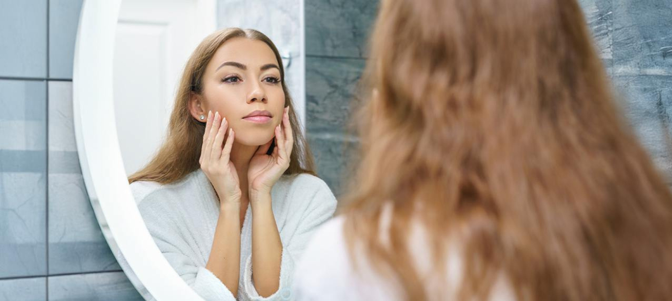 Sensitive Skin Serums: Soothe, Hydrate, and Protect Your Skin