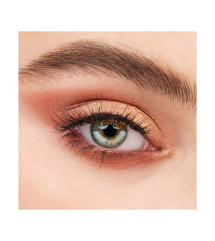 Feather discount false eyelashes