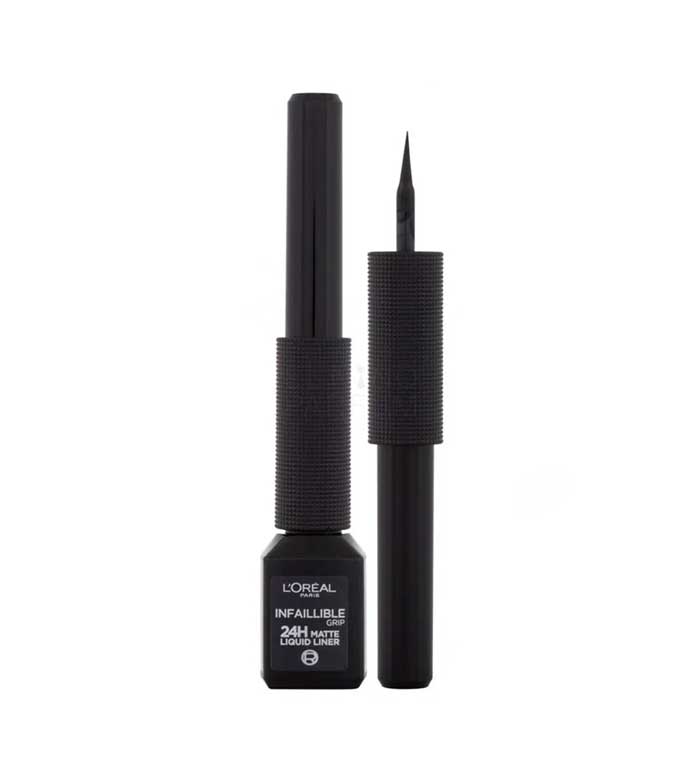 matte black eyeliner