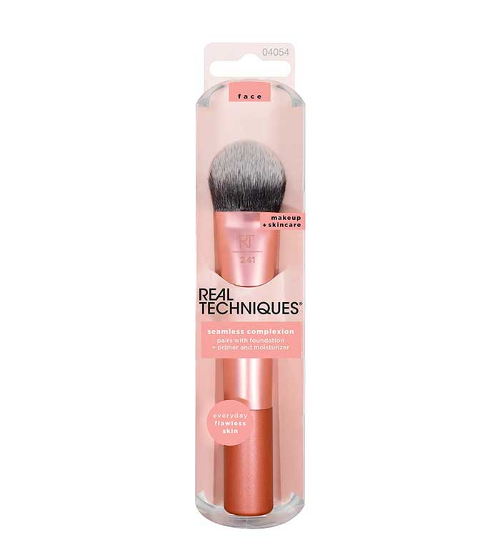 Buy Real Techniques - Foundation brush Seamless Complexion - 241