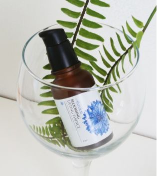 All Natural - Blooming Lifting Essence