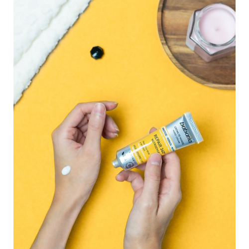 Babaria - Repairing, moisturizing and protective hand cream
