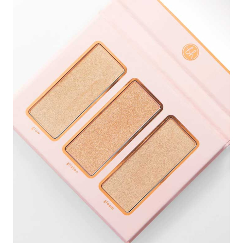 BH Cosmetics - Mrs. Bella Highlighter Palette - Goldie