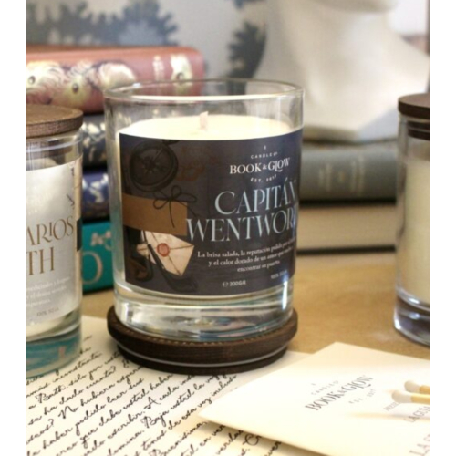 Book and Glow - *Austen* - Vegan Soy Candle - Capitán Wentworth