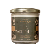 Book and Glow - *Extraordinary Worlds* - Vegan soy candle - The Burrow