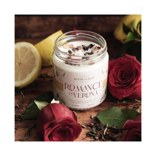 Book and Glow - *Extraordinary Worlds* - Vegan Soy Candle - Romance in Verona