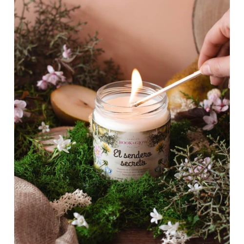 Book and Glow - *Perfect Moments* - Soy Candle - El sendero secreto