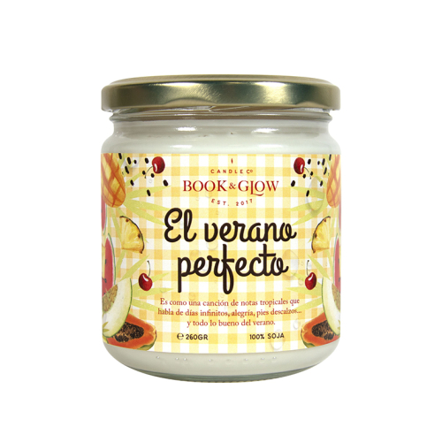 Book and Glow - *Perfect Moments* - Soy Candle - El verano perfecto