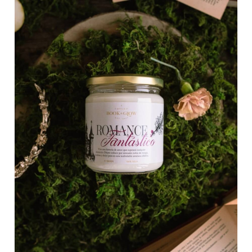 Book and Glow - *Perfect Moments* - Soy Candle - Fantastic Romance