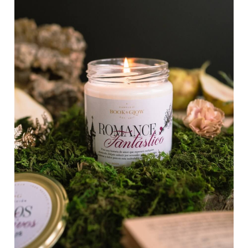 Book and Glow - *Perfect Moments* - Soy Candle - Fantastic Romance