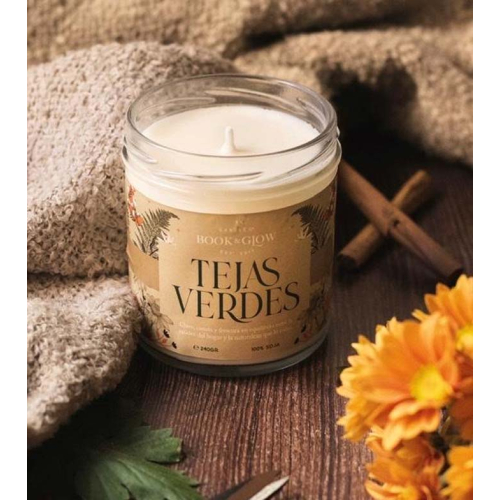 Book and Glow - *Mundos Extraordinarios* - Soy Candle - Tejas verdes
