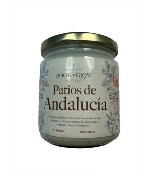 Book and Glow - *Wanderlust* - Soy candle - Patios de Andalucía