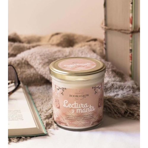 Book and Glow - *Perfect Moments* - Soy Candle - Lectura y manta
