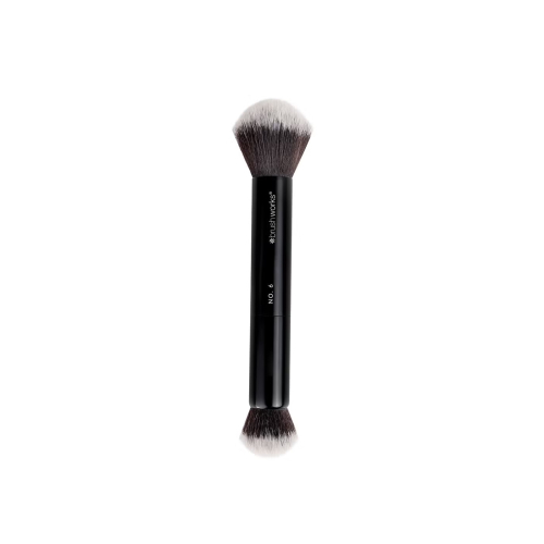 Brushworks - Double-ended brush for powder and cream products - Nº 6