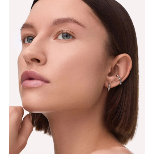 Catrice - Illuminating foundation Skin Like - 030N