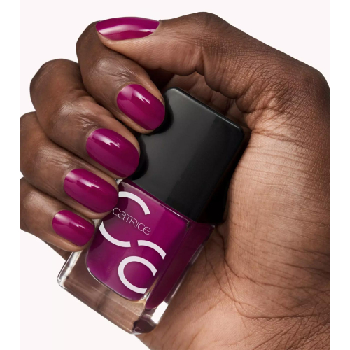 Catrice - Nail Polish Fashion ICONails - 177: My Berry First Love