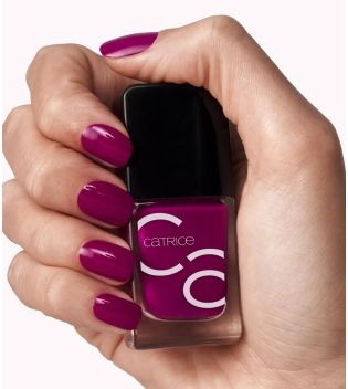 Catrice - Nail Polish Fashion ICONails - 177: My Berry First Love