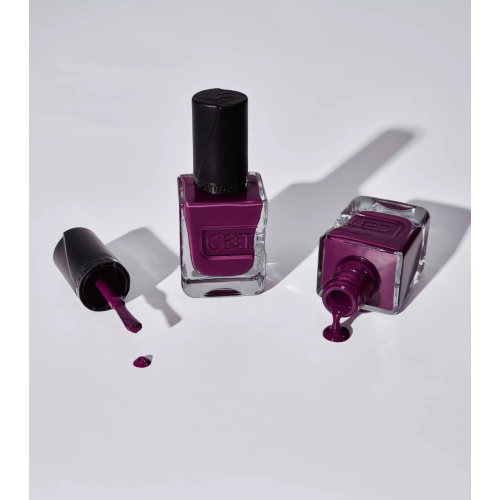 Catrice - Nail polish Gel Affair - 023: Plum-believable