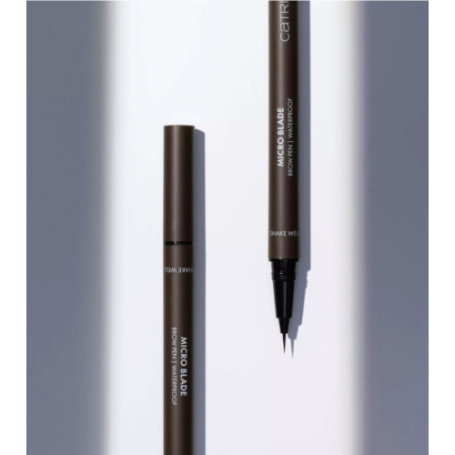 Catrice - Eyebrow Pencil waterproof Micro Blade 040: Bold Espresso