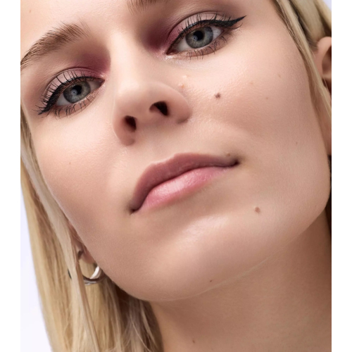 Catrice - Tiny Treasures Eyeshadow Palette - 020: Wild Berry