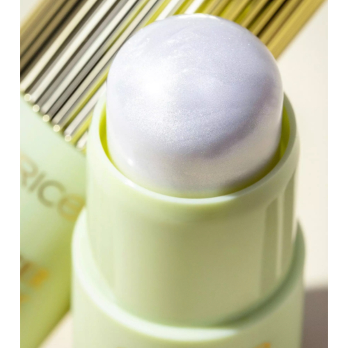 Catrice - *Pistachio Cream* - Highlighter stick Glaze of Glory