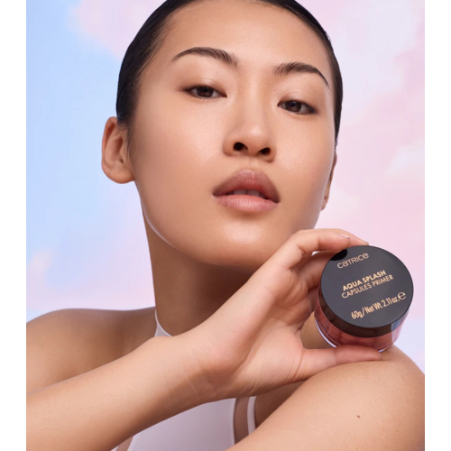 Catrice - *Glass Cloud* - Encapsulated Primer Aqua Splash