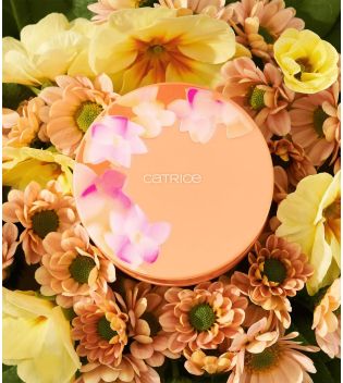 Catrice - *Seeking Flowers* - Powder Finish Cream Highlighter - C01: Watch Me Bloom