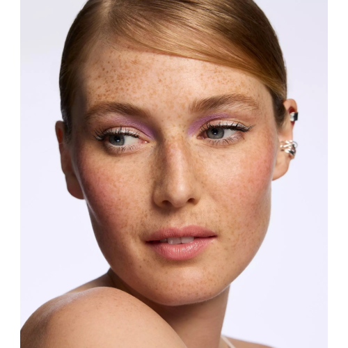 Catrice - Eyeshadow Stick Aloe Vera - 070: Satin Lilac