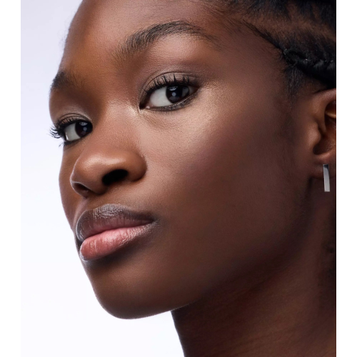 Catrice - Liquid Illuminating Tint All Over Glow Tint - 040: Bronze It