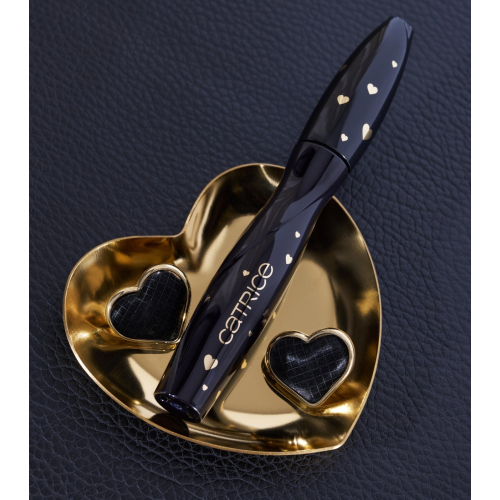 Catrice - *Valentine Who?* - Glam & Doll Mascara