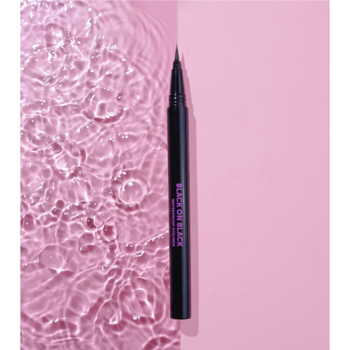 CORAZONA - Waterproof eyeliner Black on Black