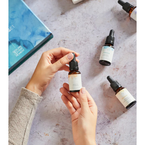 CR Cosmetics - *Sensitive* - Soothing Booster