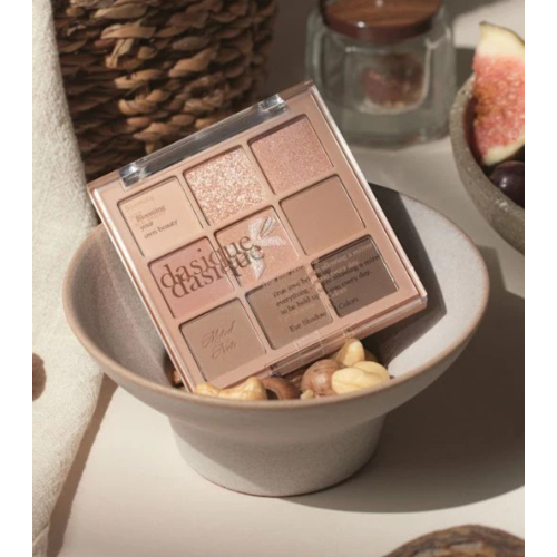 Dasique - Eyeshadow Palette - 24: Muted Nuts