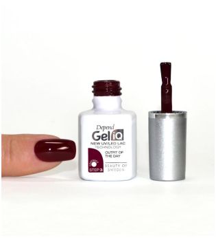 Depend - Nail polish Gel iQ Step 3 - Outfit of the day