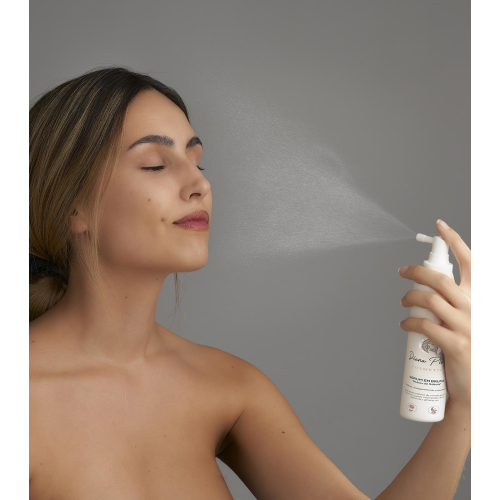 Diana Piriz Cosmetics - Rejuvenating Mist Serum Nubes de Sakura