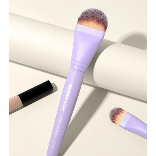 Eigshow - *Purple* - Foundation Brush - F672P