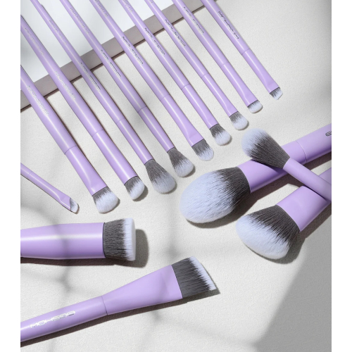Eigshow - *Purple* - 15-piece makeup brush set