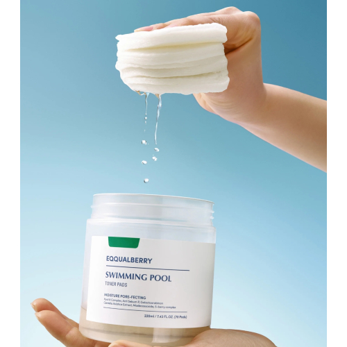 Eqqualberry - *Swimming Pool* - Moisturizing and Soothing Toning Pads - 70 pads