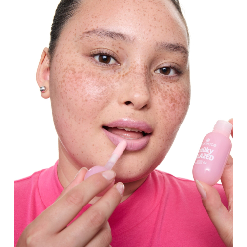 essence - Lip Balm Milky Glazed - 02: Strawberry Whip