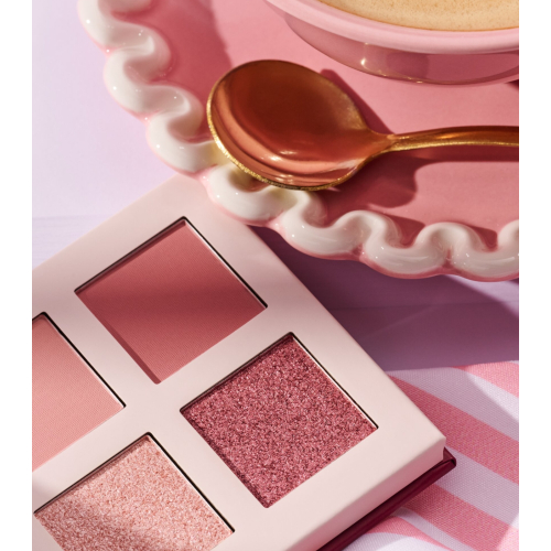 essence - *Book Lovers Club* - Eyeshadow palette