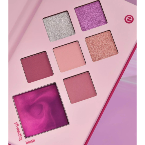 essence - *Crystal Crush* - Eye and face shadow palette