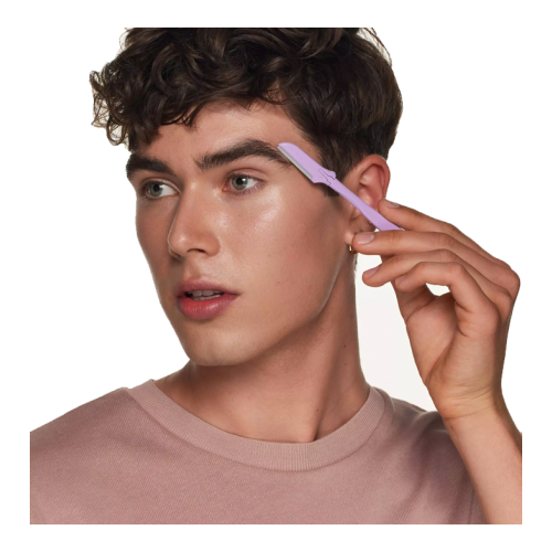 essence - Eyebrow blade Brow Former