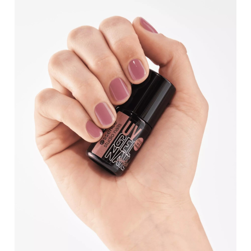 essence - *UV Gel Nail* - Nail polish - 04: fall in MAUVE