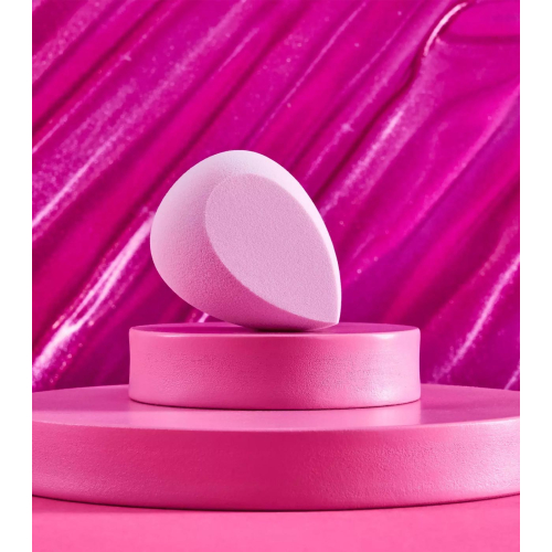 essence - Makeup and baking sponge