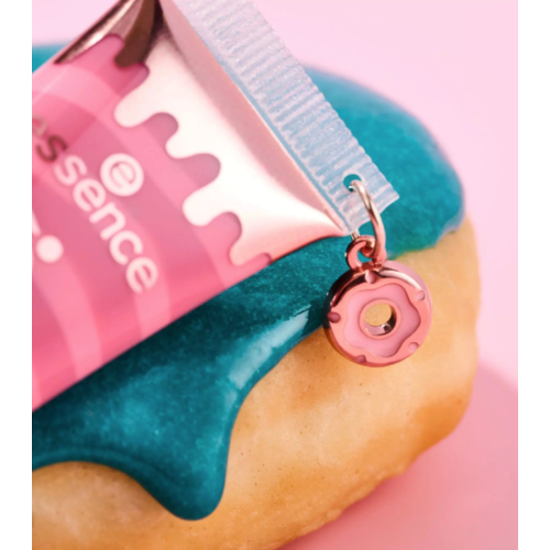 essence - *Get The Glaze* - Lip Balm - 010: Vanilla Strawberry Drip