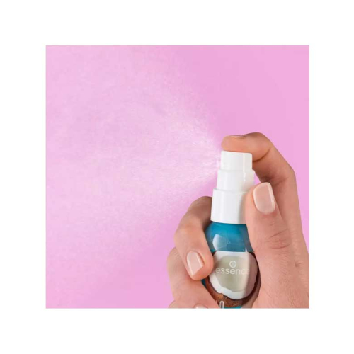 essence - *Hello, Good Stuff!* - Moisturizing makeup setting spray