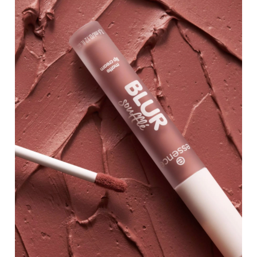 essence - Matte lipstick with a blurred finish BLUR soufflé - 02: Spice Filter