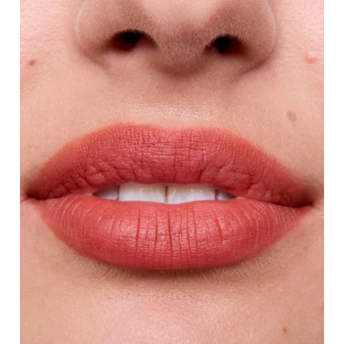 essence - Lip mousse Juicy Matte - 01: Maple Rouge