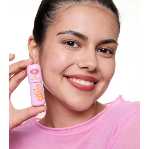 essence - Lip mousse Juicy Matte - 05: Gauzy Latte