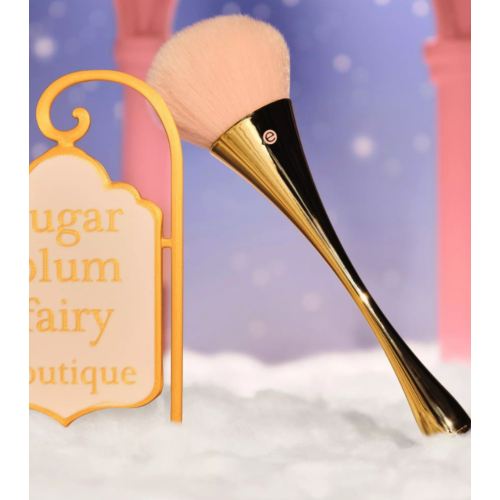 essence - *Nuts About You* - Face Brush - Dance Your Dreams